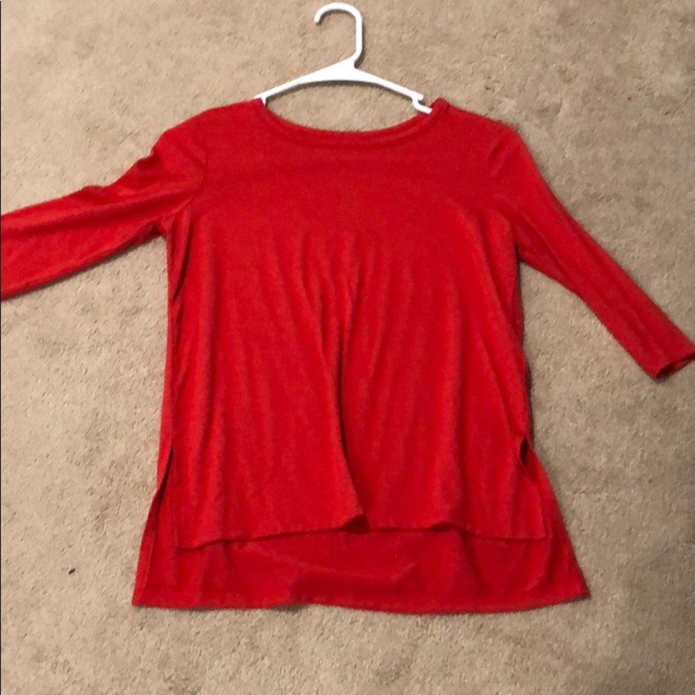 Girls old navy shirt. New size medium